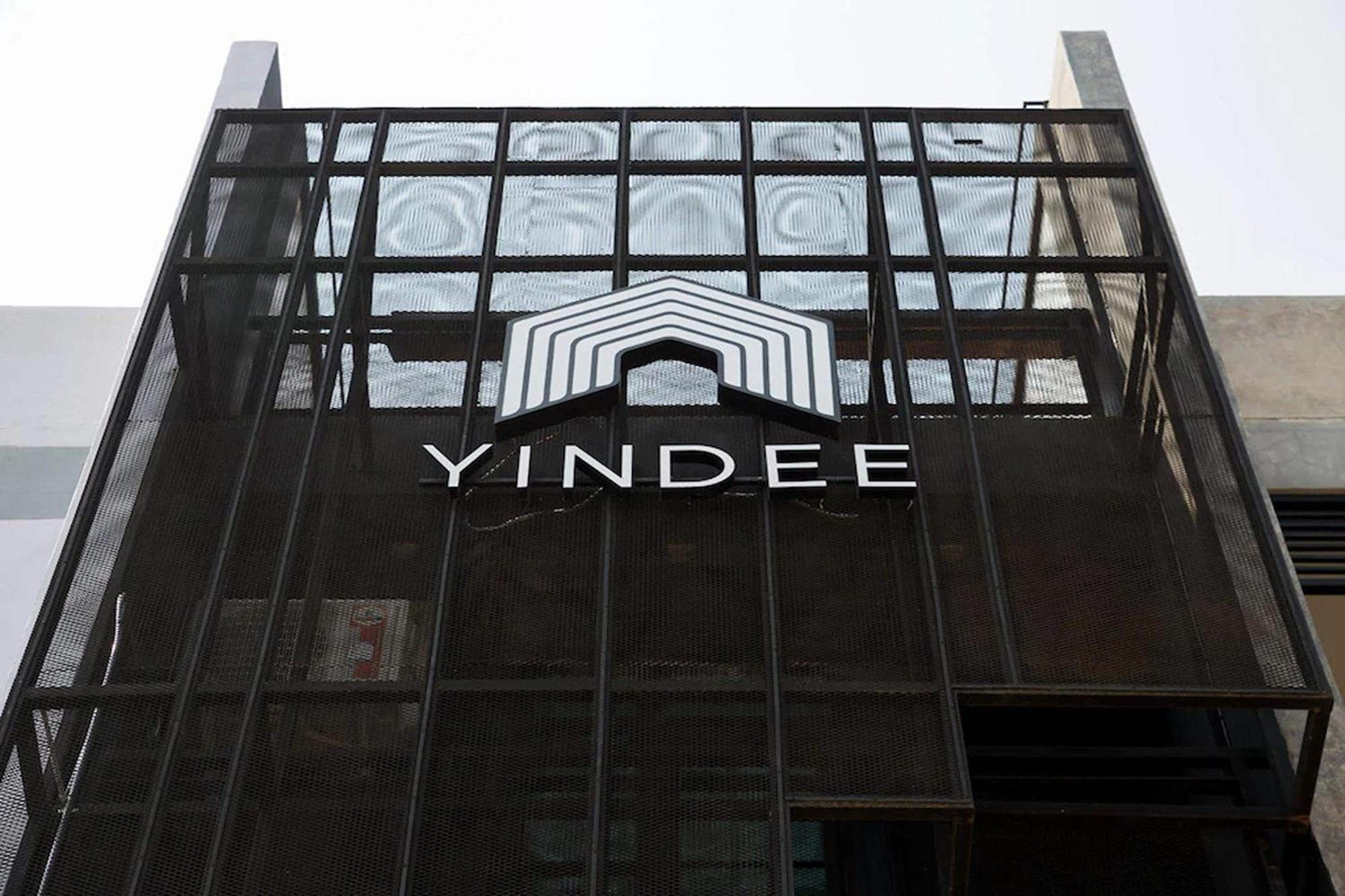 Yindee Travellers Lodge Nan Exterior photo